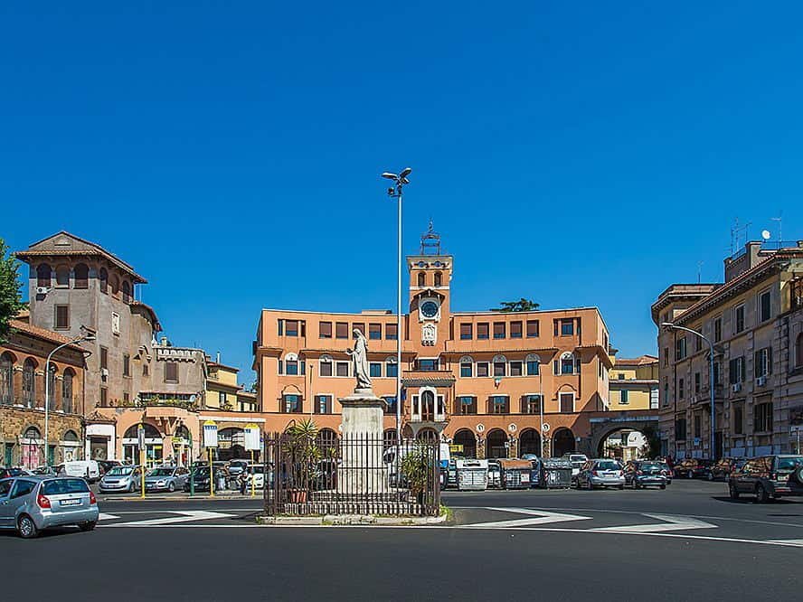 Pigneto: Tra Murales, Aperitivi e un’Anima che non Dorme MaiLocandina 1 Pigneto: Tra Murales, Aperitivi e un’Anima che non Dorme MaiLocandina 1